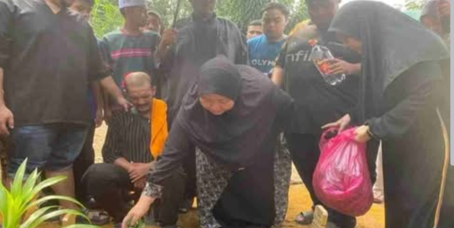 Kes Murid Sesak Nafas Di Sekolah : “Dia Pakai Baju Sekolah & Tudung Sendiri” Bapa Kongsi Perubahan Sikap Anak 4 Kes Murid Sesak Nafas Di Sekolah : “Dia Pakai Baju Sekolah & Tudung Sendiri” Bapa Kongsi Perubahan Sikap Anak