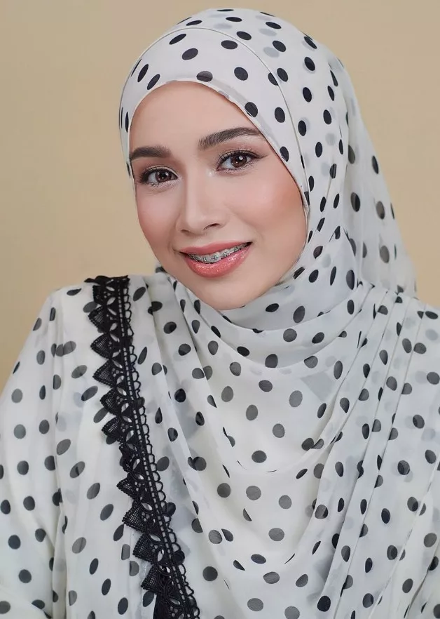 Amira Othman Dedah Cabaran Susukan Jarir, “Saya Tak Boleh Direct"