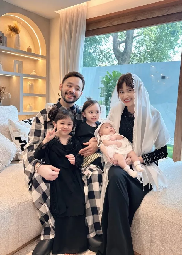 Anak Lelaki Disangka Perempuan Kerana Kulit Cerah, Ayda Jebat Tampil Jelaskan ‘Nama Dia Aali Mateen! 3 Anak Lelaki Disangka Perempuan Kerana Kulit Cerah, Ayda Jebat Tampil Jelaskan ‘Nama Dia Aali Mateen!’