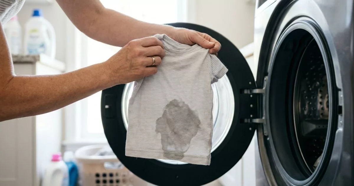 Baju Anak Terkena Air Kencing & Bercampur Dalam Mesin Basuh, Semua Jadi Najis Ke? 5 Baju Anak Terkena Air Kencing & Bercampur Dalam Mesin Basuh, Semua Jadi Najis Ke?