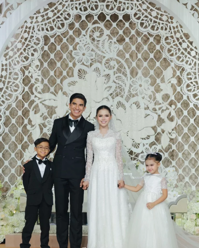 Syed Saddiq Janji Jadi Bapa Terbaik Buat Ayden & Ara, “Daddy Janji Akan Sentiasa Jadi Pelindung” 3 Syed Saddiq Janji Jadi Bapa Terbaik Buat Ayden & Ara, “Daddy Janji Akan Sentiasa Jadi Pelindung”