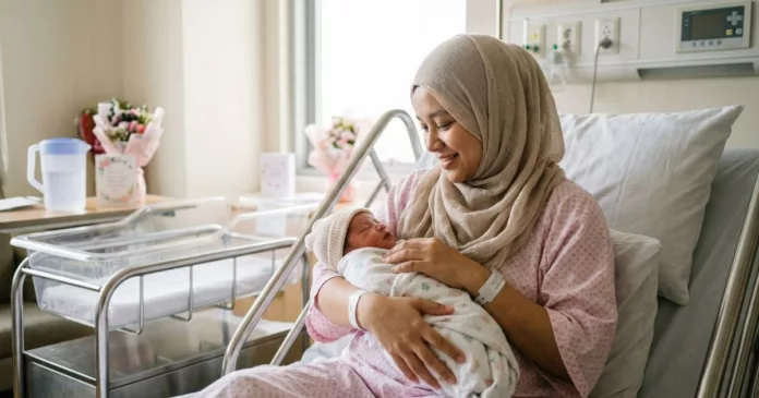 Cuti bersalin penjawat awam dinaikkan kepada 98 hari setiap kelahiran, dengan kelayakan keseluruhan 490 hari sepanjang perkhidmatan menerusi Belanjawan 2027.